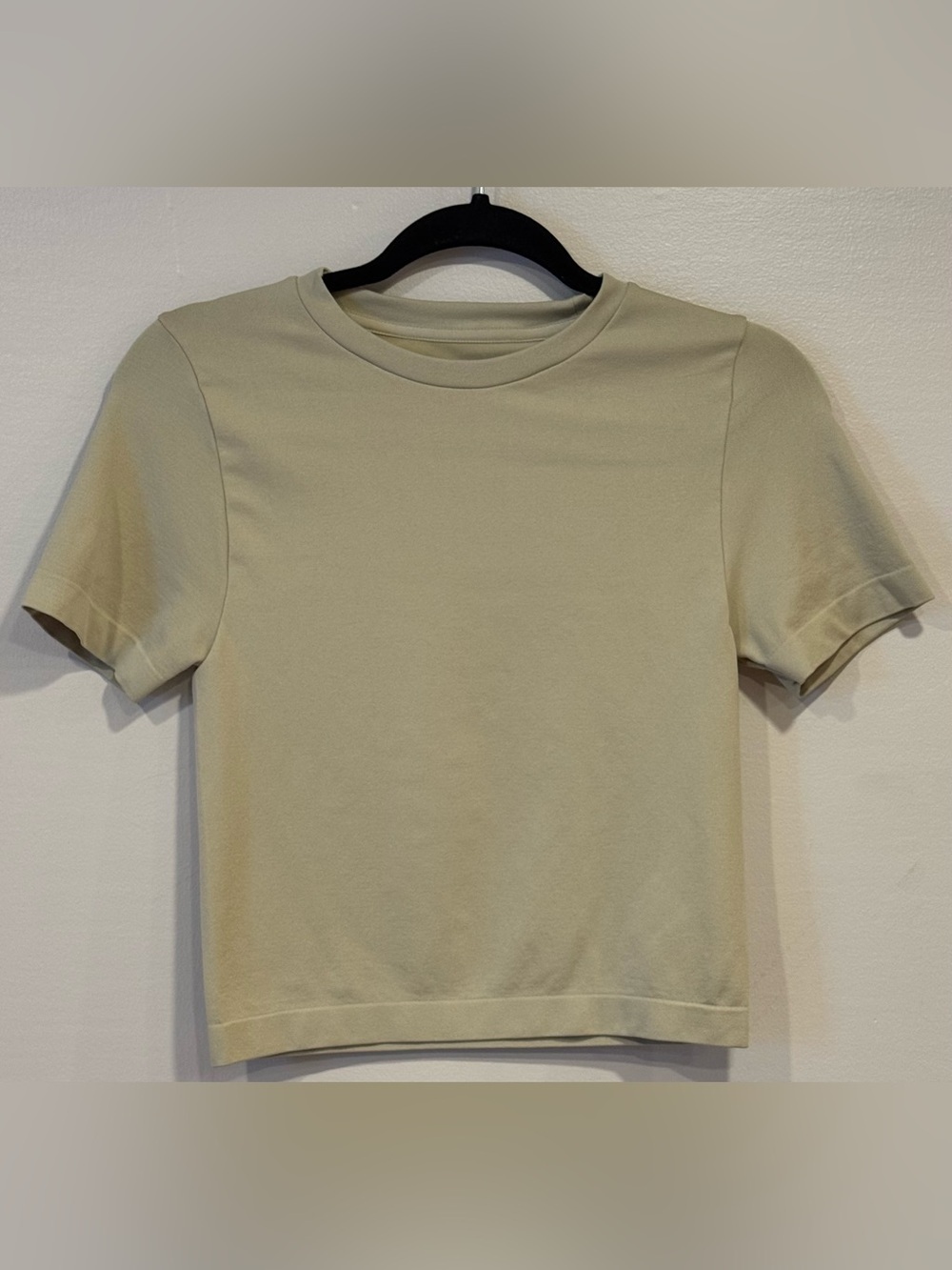 A New Day Basic Short-Sleeve Crewneck Cropped Tee Sage Green Women's Medium